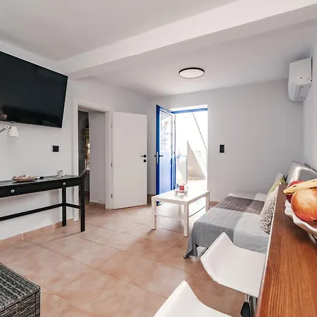 Casa rural Sea-front Estate Navarino Baths