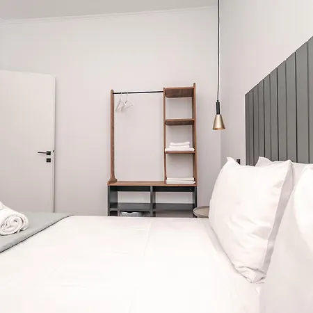 Sea-front Estate Navarino Baths