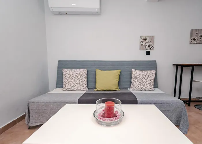 Landhuis Sea-front Estate Navarino Baths